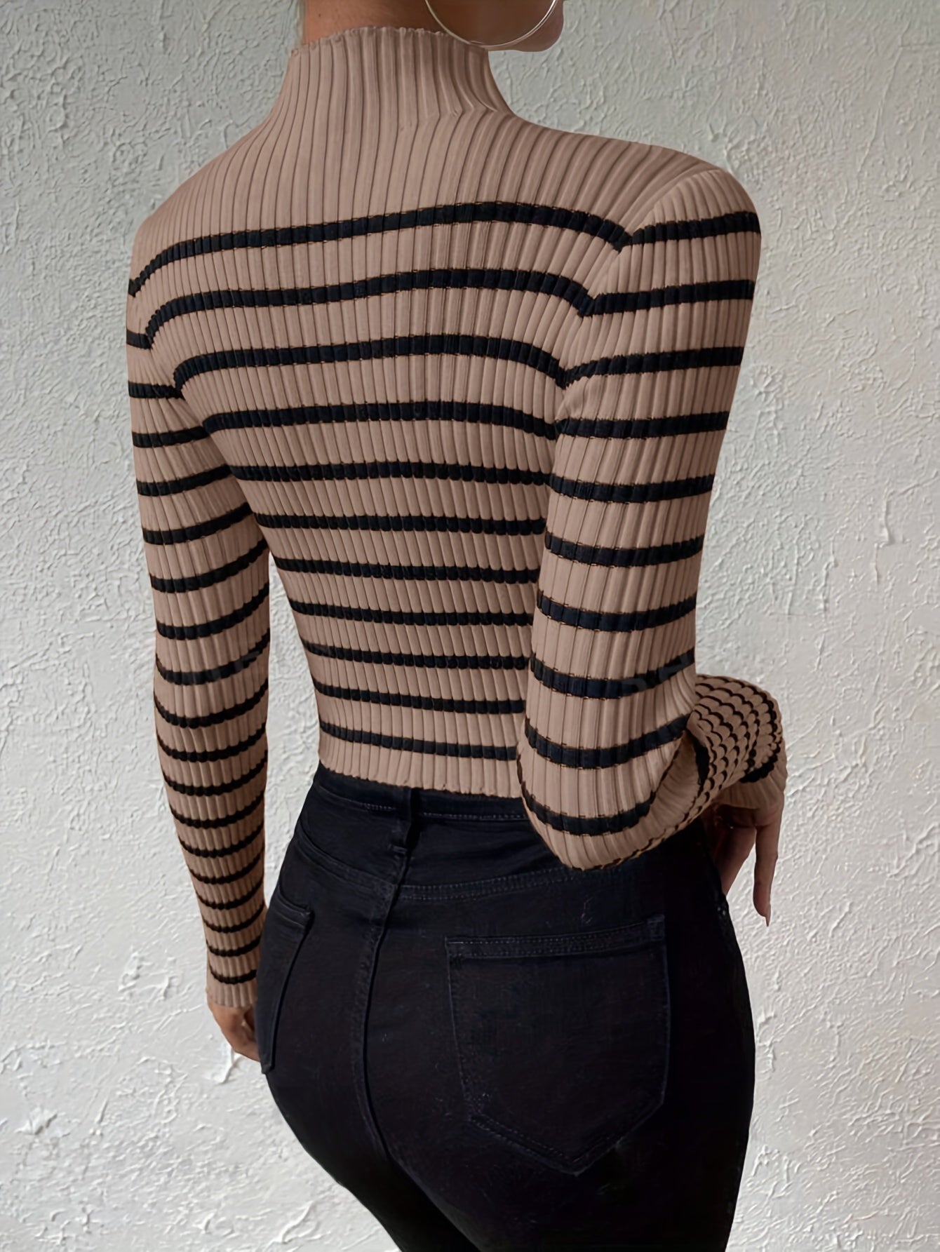 Damski Sweter w Paski z Półgolfem