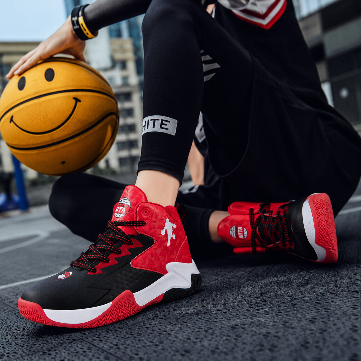 Wysokie buty sportowe do koszykówki Codox