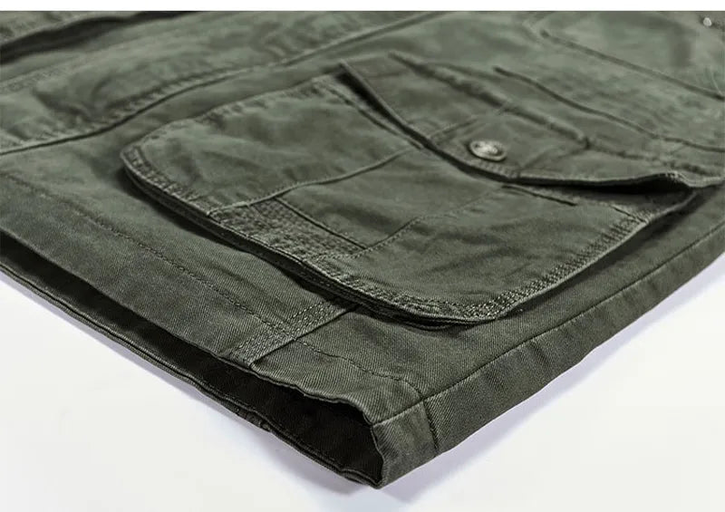 Męska kurtka wojskowa w stylu vintage