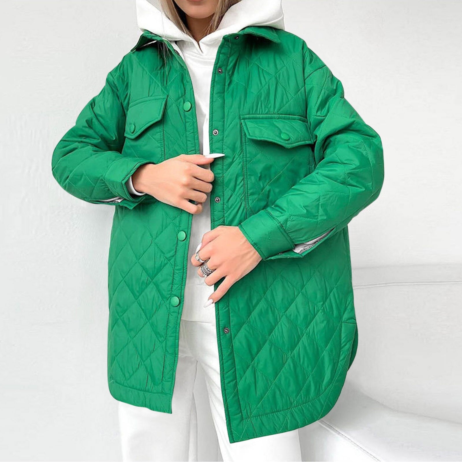 Damska pikowana kurtka z kieszeniami