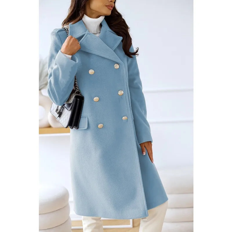 Elegancki płaszcz damski dwurzędowy z guzikami – klasyczny fason na jesień i zimę