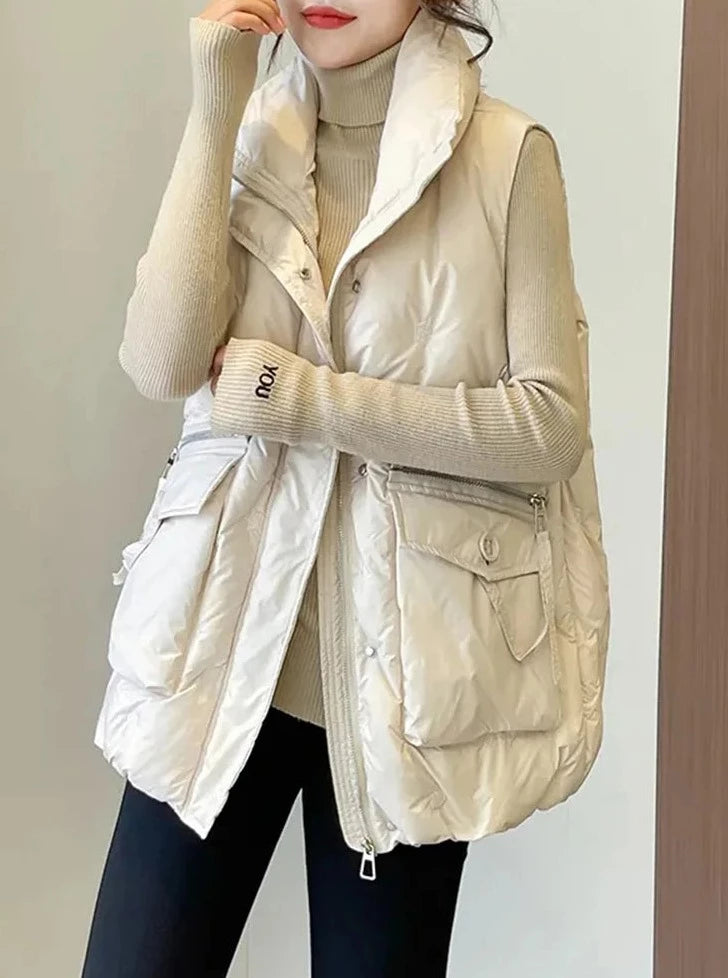 Damska luźna puchowa kamizelka z wysokim kołnierzem i kieszeniami