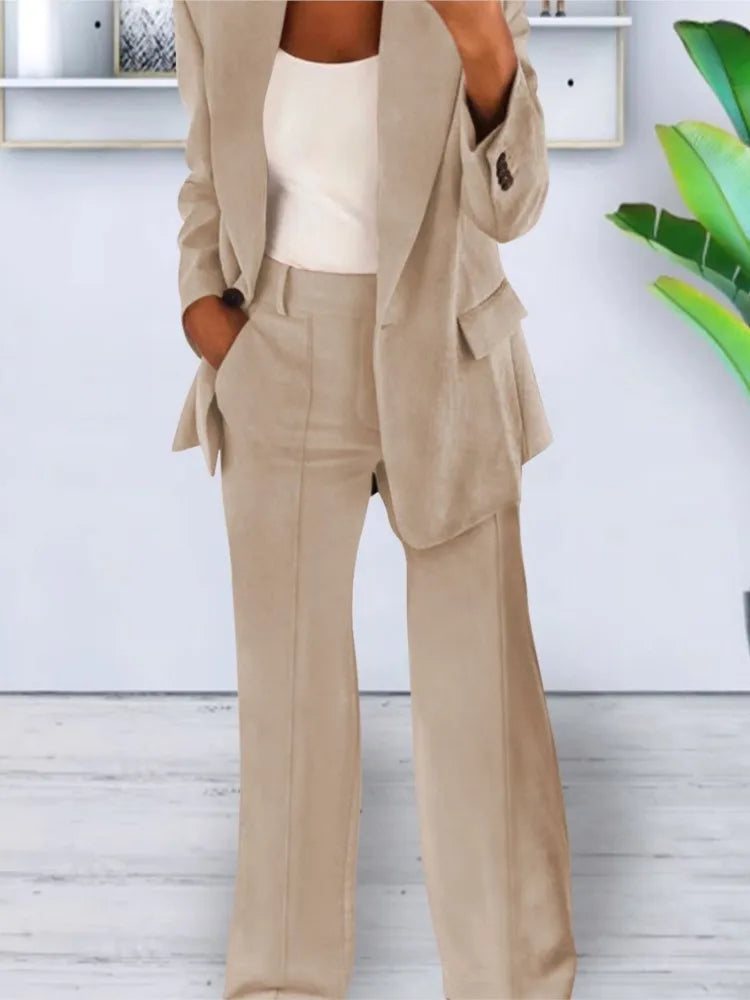 Elegancki Garnitur Damski z Szerokimi Spodniami