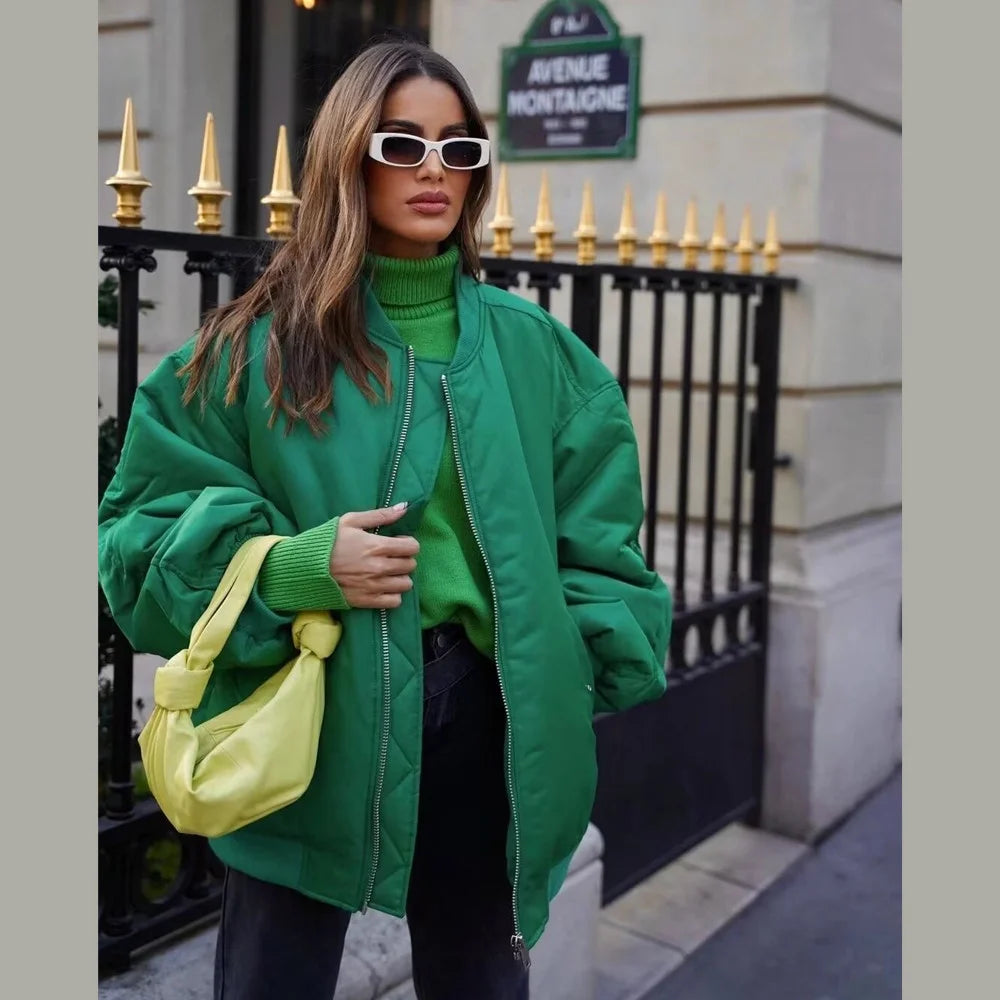 Damska kurtka bomber oversize – modna kurtka pikowana na jesień i zimę