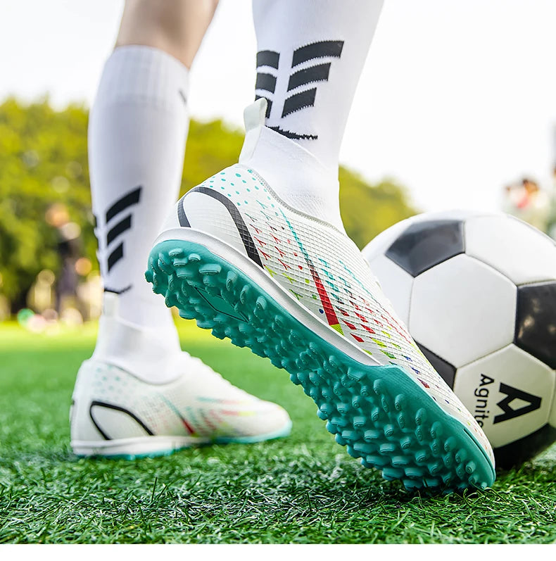 Męskie buty piłkarskie z zaawansowaną technologią cholewki
