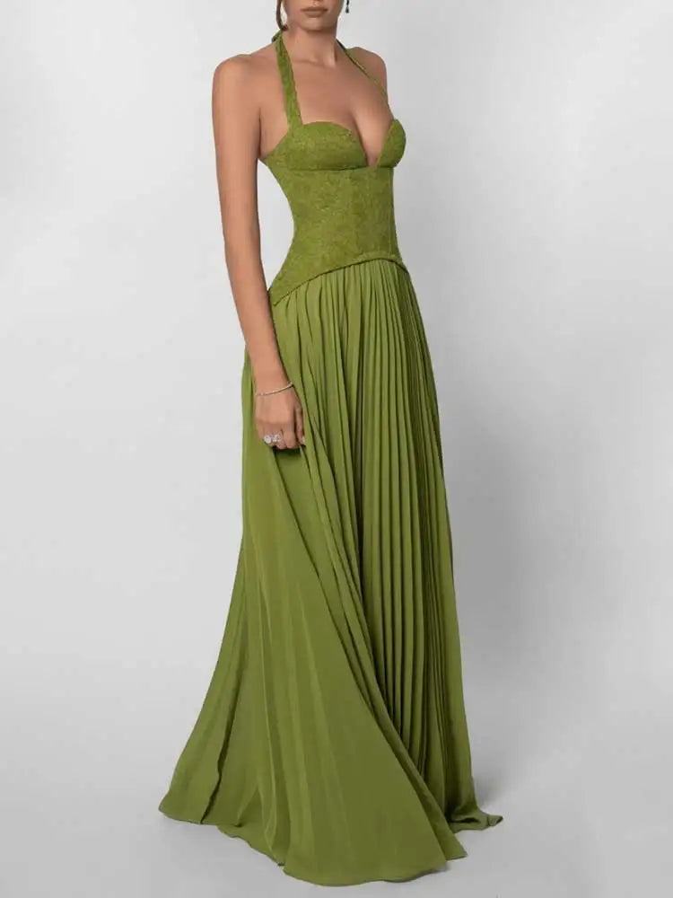 Długa Sukienka Maxi Halter z Plisowaną Spódnicą – Elegancka Sukienka Wieczorowa na Wesele