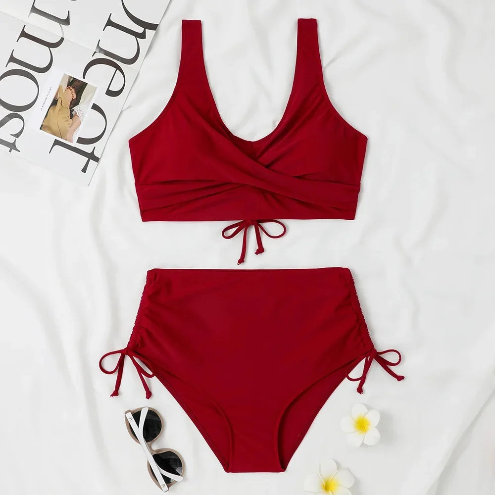 Dwuczęściowy Strój Kąpielowy Damski – Kopertowy Top, Regulowane Majtki z Wysokim Stanem