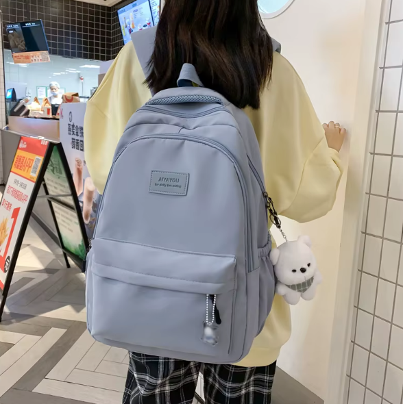 Wodoodporny plecak szkolny z wieloma kieszeniami