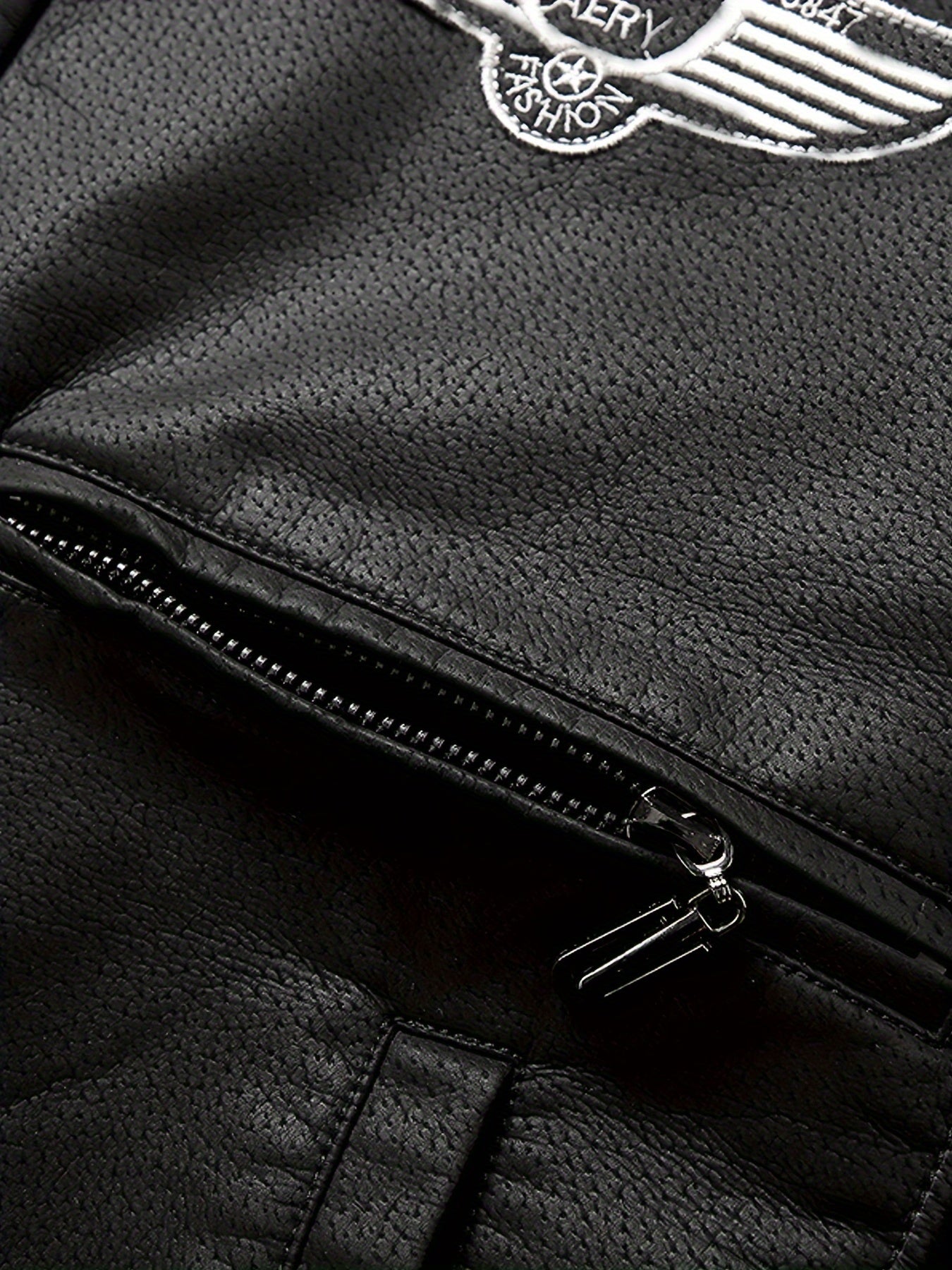 Męska skórzana kurtka zimowa pilotka z kołnierzem z futerka