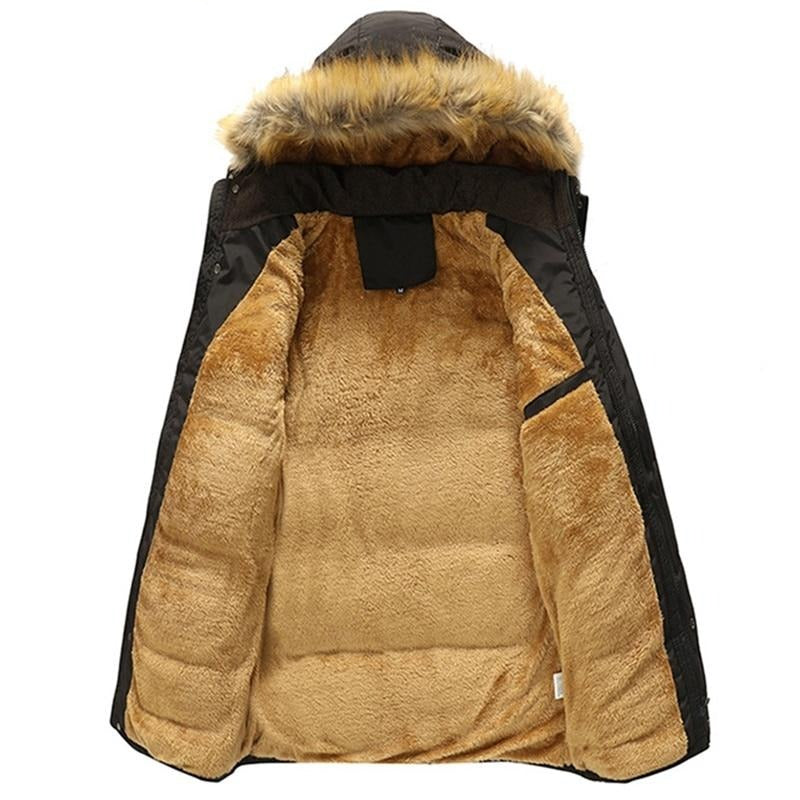 Męska kurtka zimowa z kapturem i futrzanym wykończeniem
