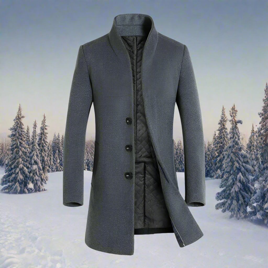 Męski płaszcz z wysokim kołnierzem i pikowaną podszewką