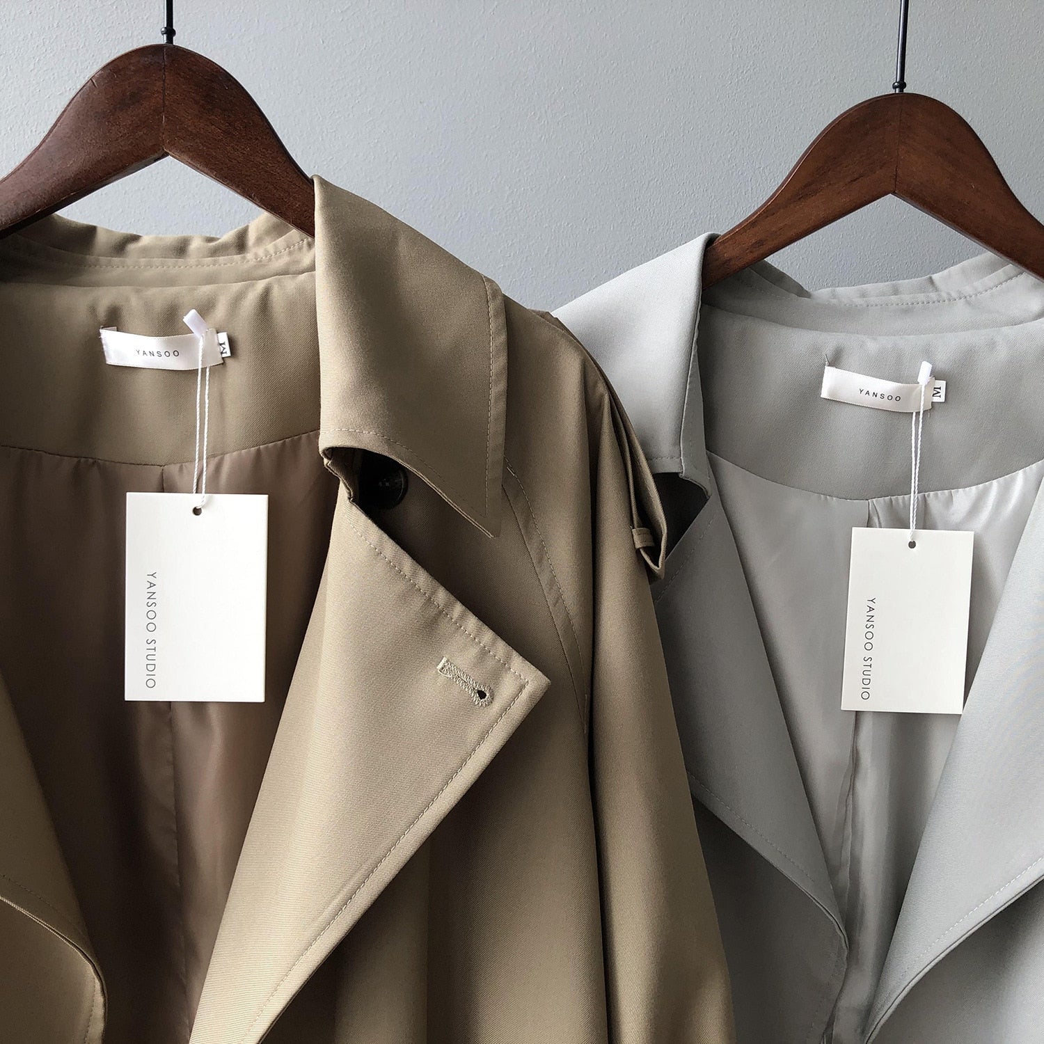 Damski długi trencz o luźnym kroju