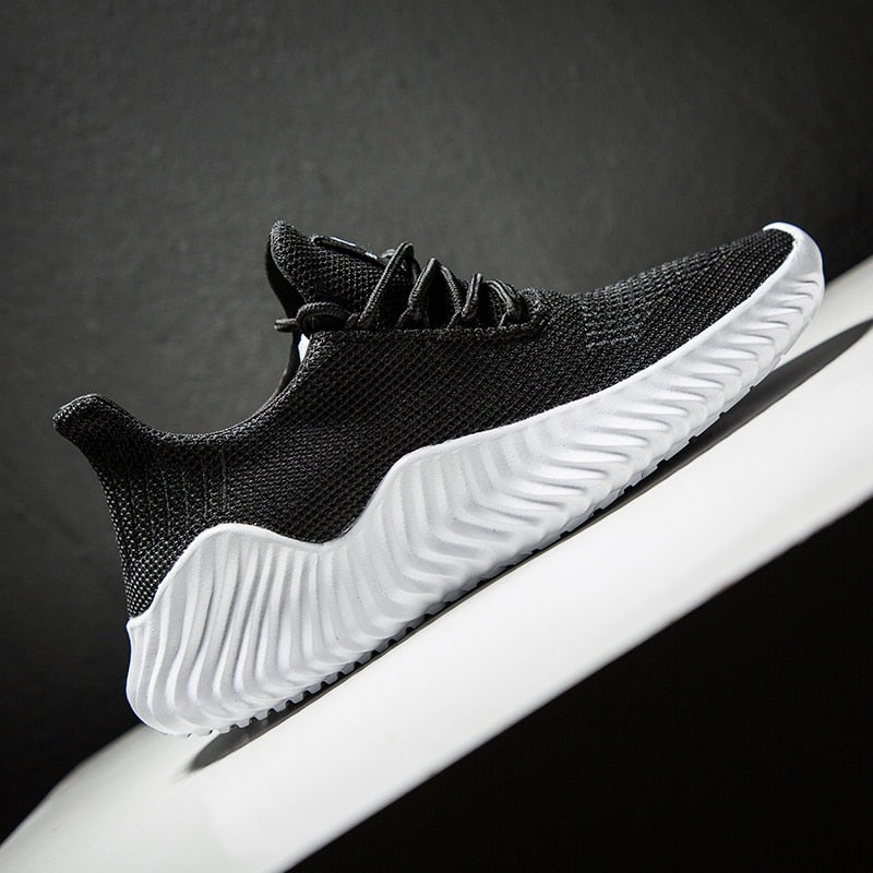 Męskie buty sneakersy sportowe z nowoczesnym designem i oddychającą siateczką