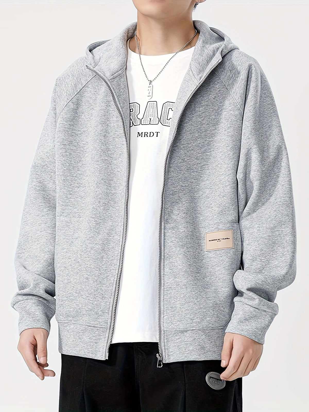 Męska bluza polarowa z kapturem na zamek z minimalistycznym designem