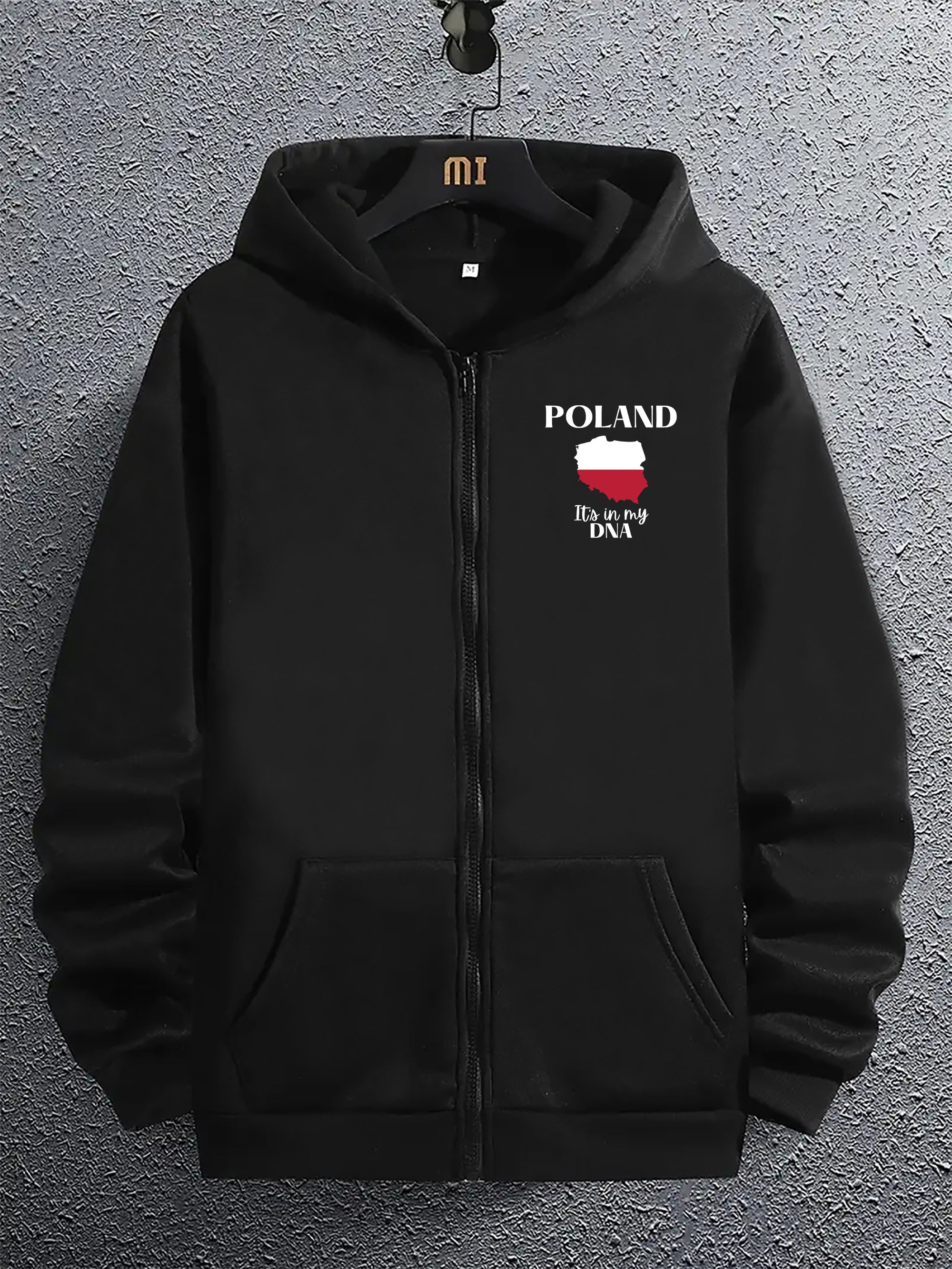 Męska bluza patriotyczna z kapturem "Poland - It's in My DNA"