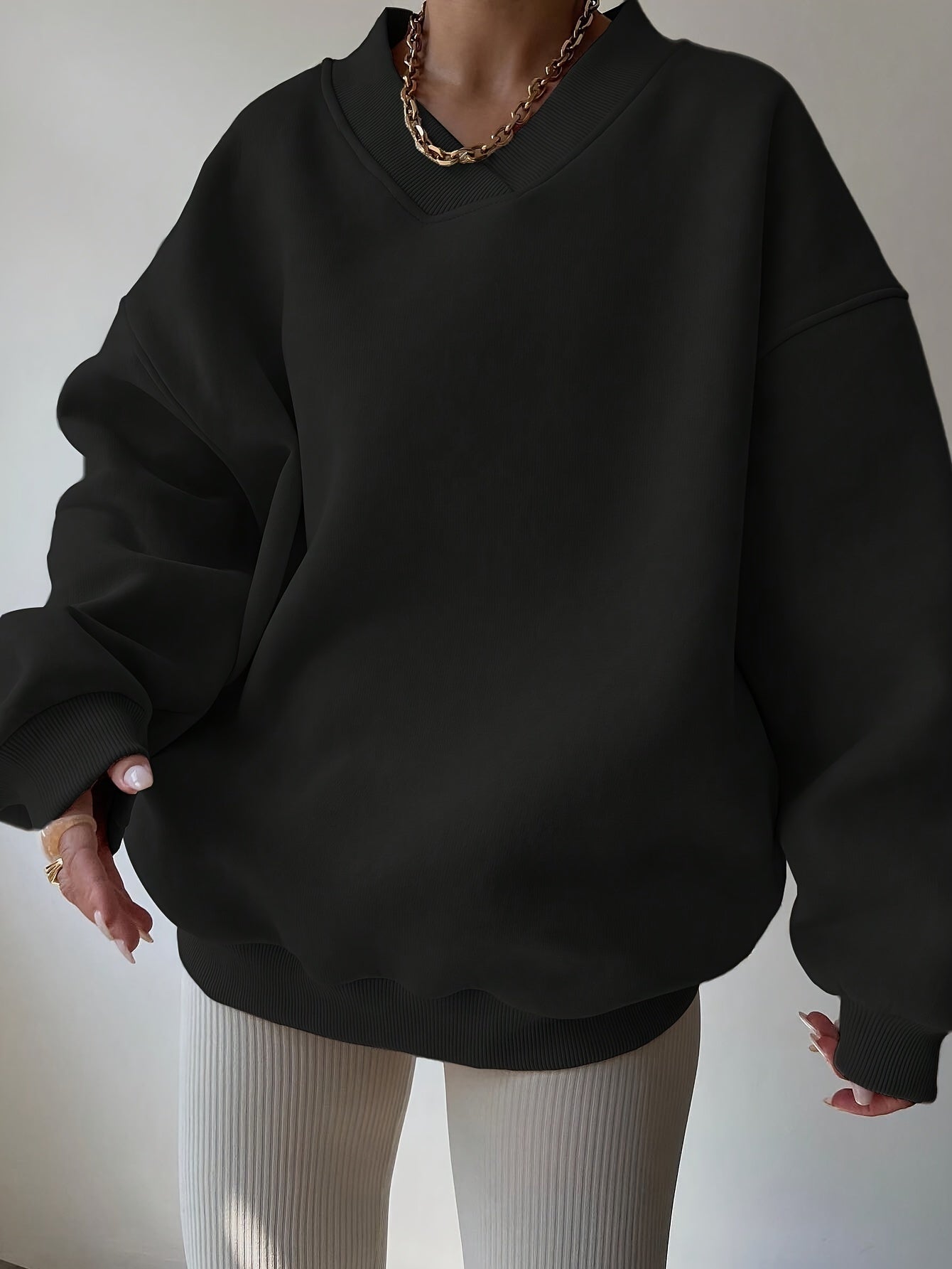 Damska Oversize Bluza z Dekoltem V