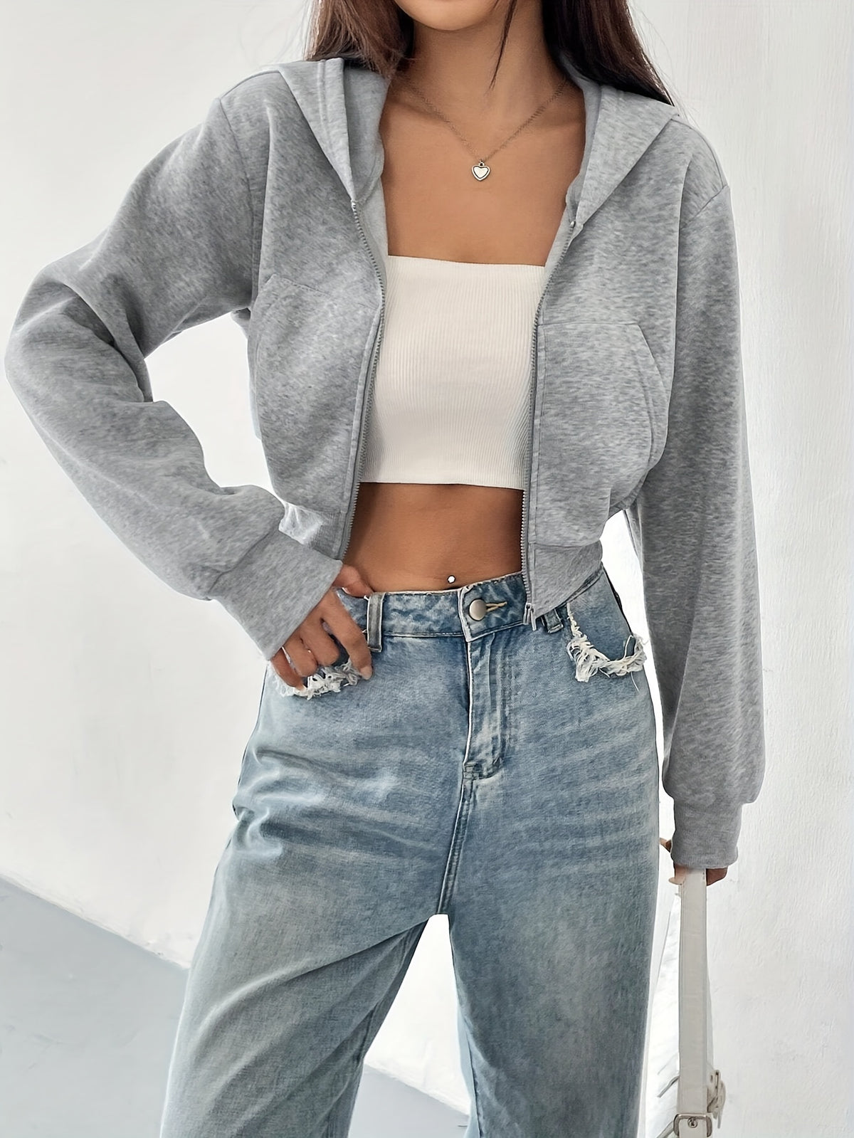 Damska Krótka Bluza z Kapturem na Zamek