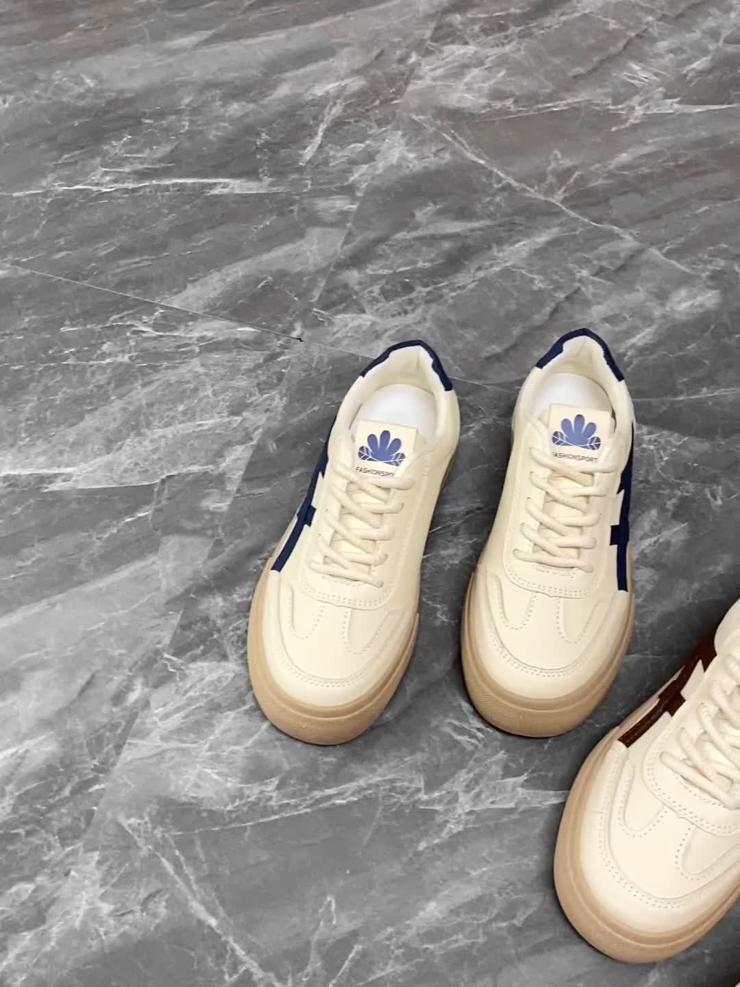 Damskie sneakersy z kontrastowymi detalami