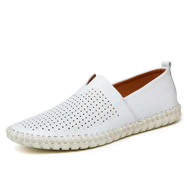 Męskie Skórzane Mokasyny Slip-On z Kontrastową Podeszwą