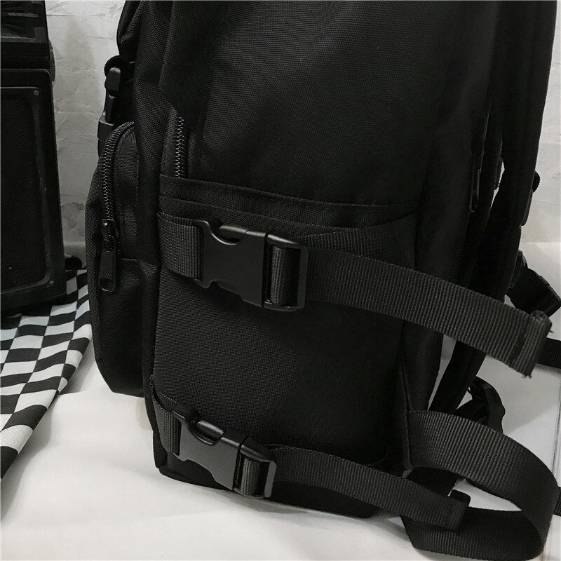 Pojemny Plecak Turystyczny z Licznymi Przegródkami