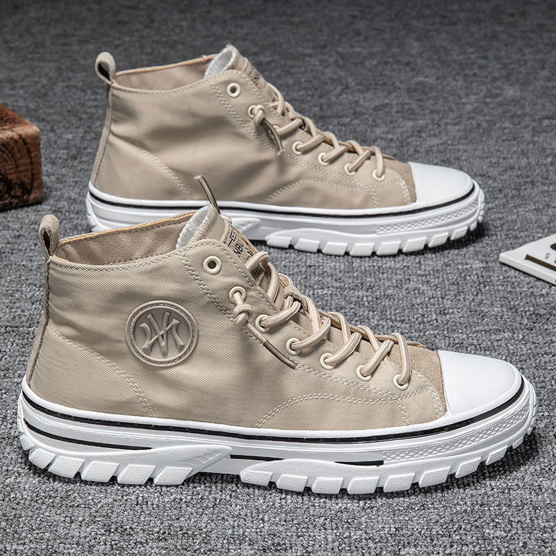 Stylowe i Wytrzymałe Wysokie Trampki Męskie