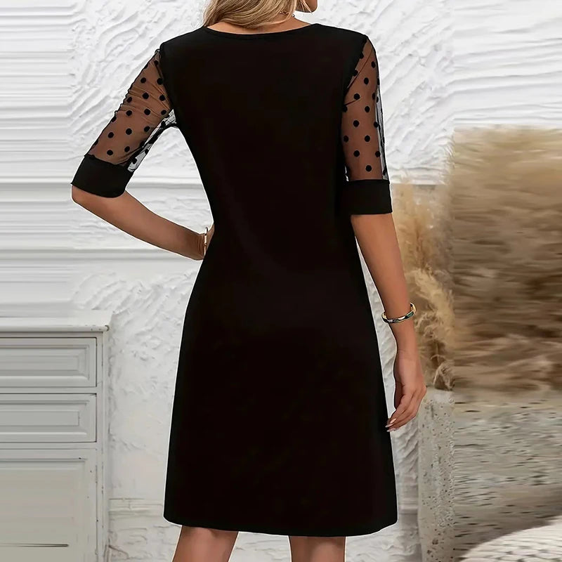 Elegancka Sukienka Midi z Tiulowymi Rękawami w Groszki