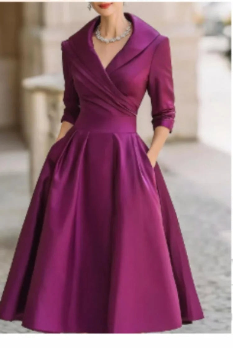 Elegancka Sukienka Kopertowa Midi z Kołnierzem i Kieszeniami