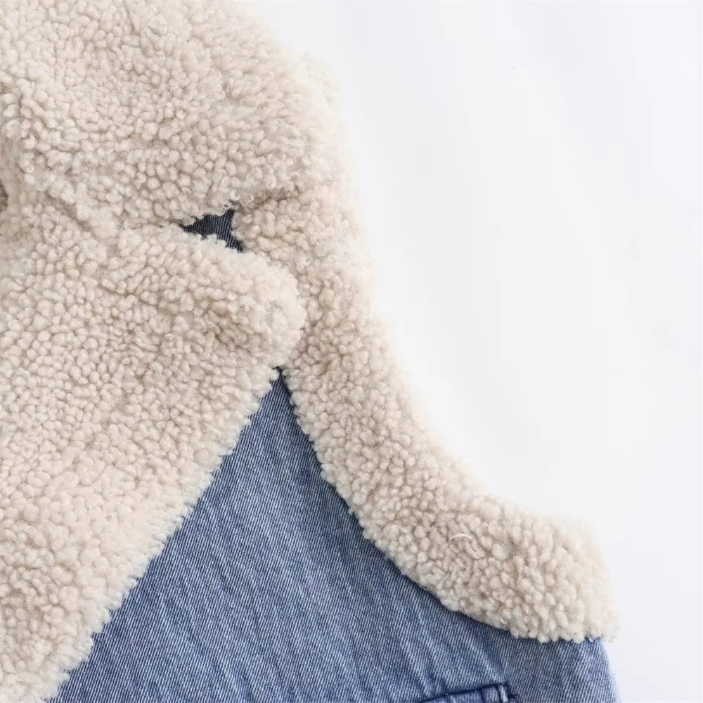 Damska kamizelka jeansowa z futrzanym ociepleniem