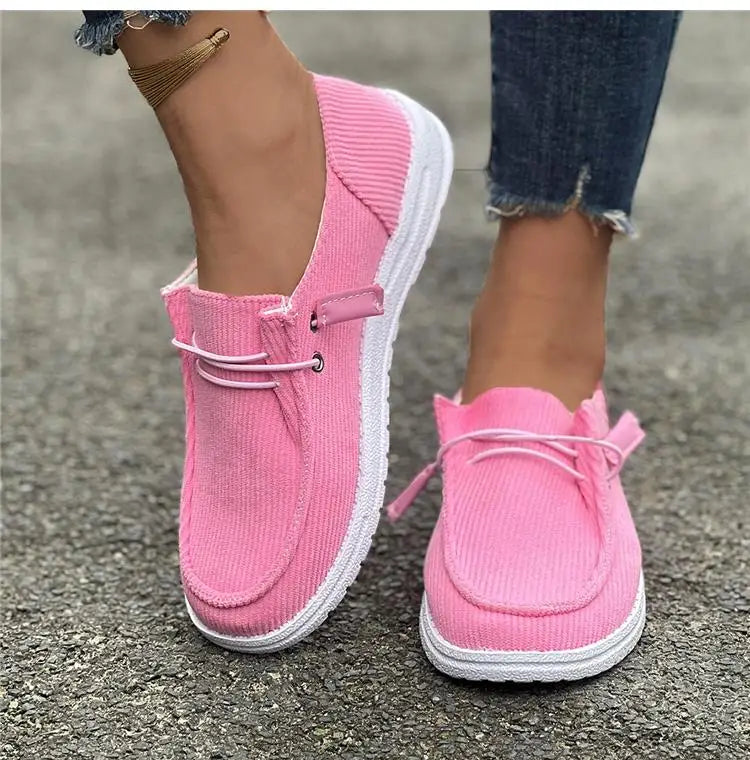 Damskie buty wsuwane z tkaniny – lekkie i wygodne mokasyny na lato