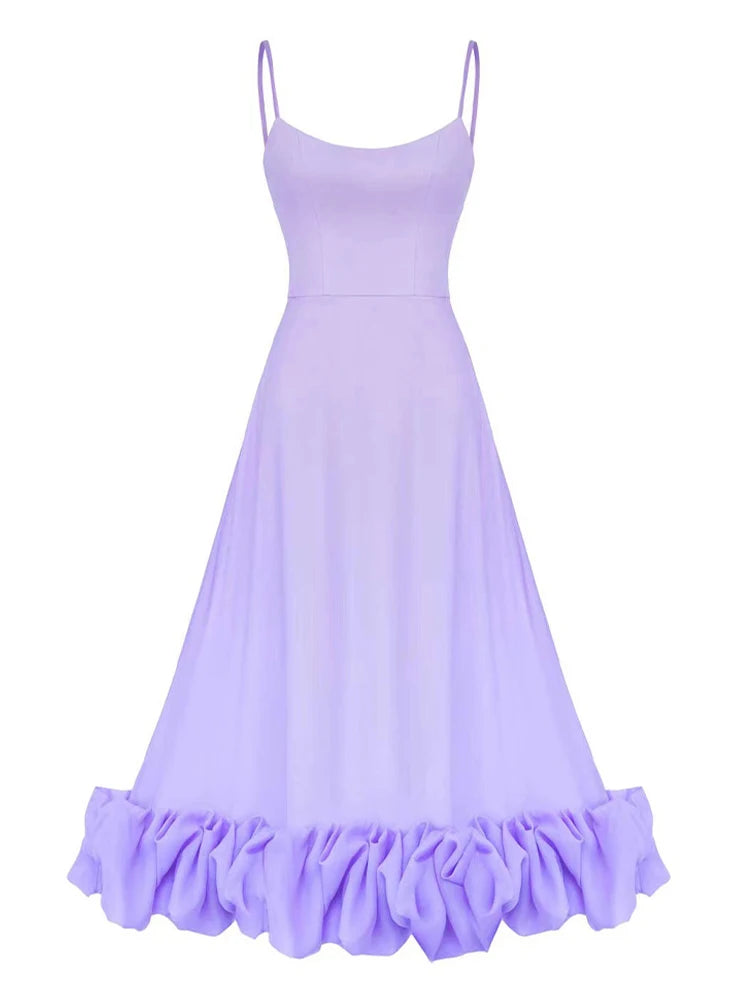 Zwiewna sukienka midi na ramiączkach z falbaną