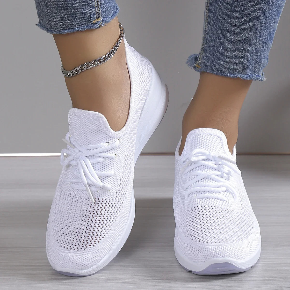 Ortopedyczne damskie buty sportowe na platformie – lekkie sneakersy z siateczką i amortyzującą podeszwą