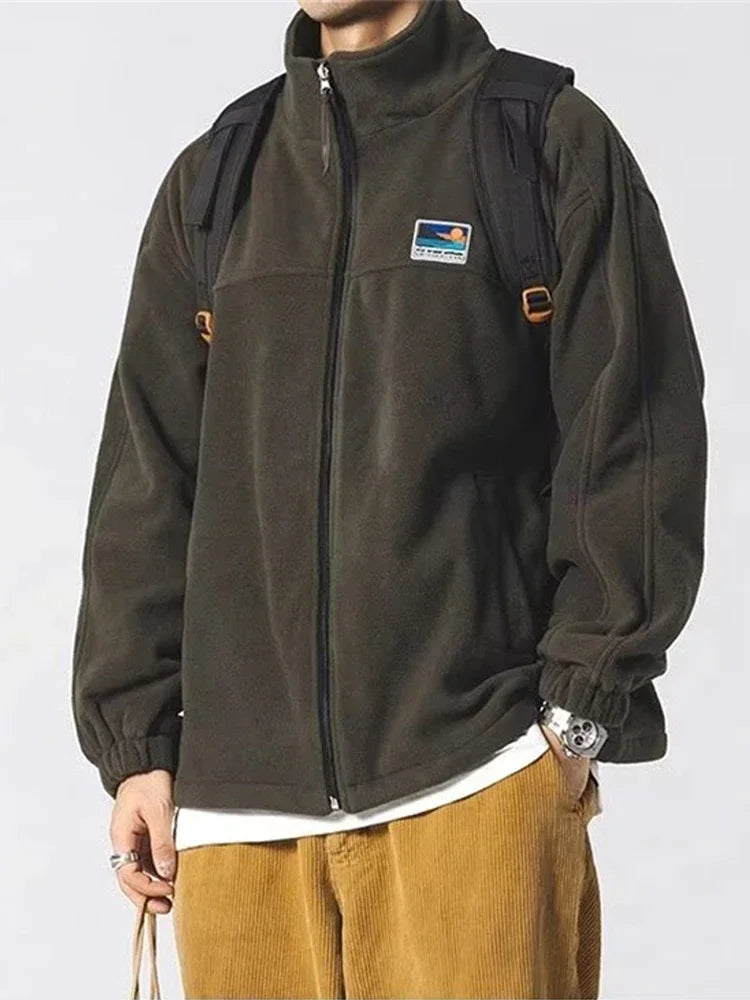 Męska bluza polarowa z wysokim kołnierzem – lekka, ciepła i codzienna