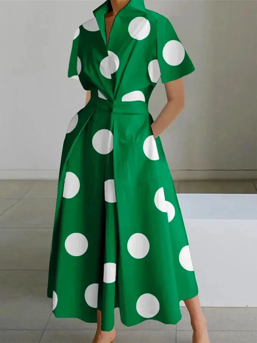 Minimalistyczna sukienka midi bez rękawów z kołnierzykiem – elegancja w nowoczesnym wydaniu