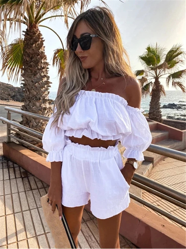 Damski Lniany Komplet Letni: Bluzka Off-Shoulder i Szorty