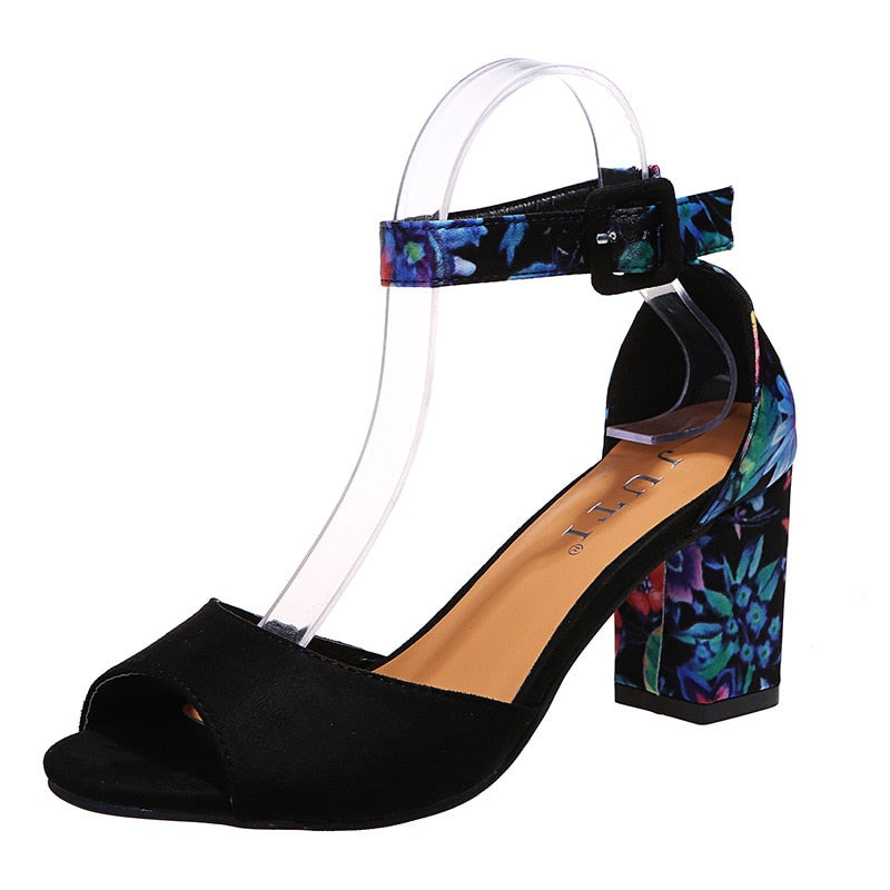 Buty na obcasie Floral