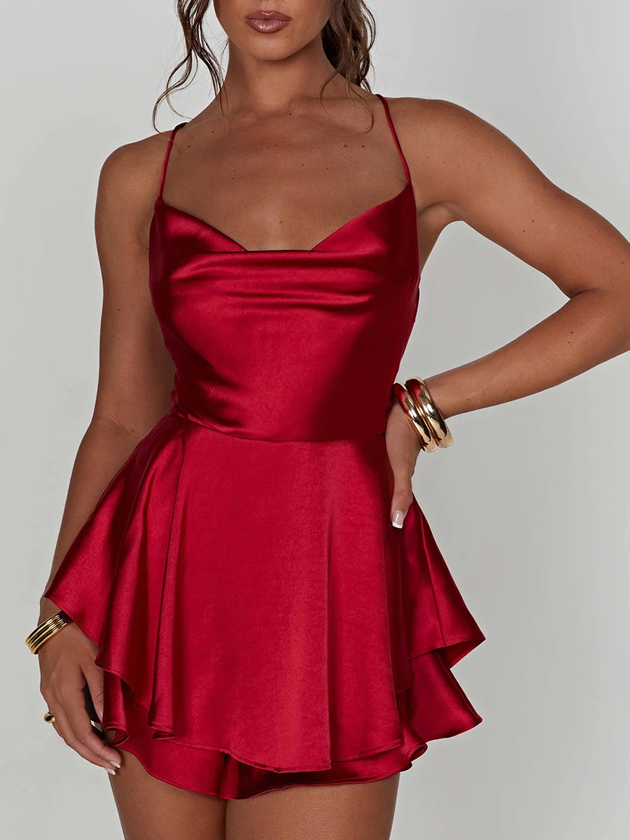 Satynowy kombinezon sukienka damska z falbaną i wiązanym tyłem