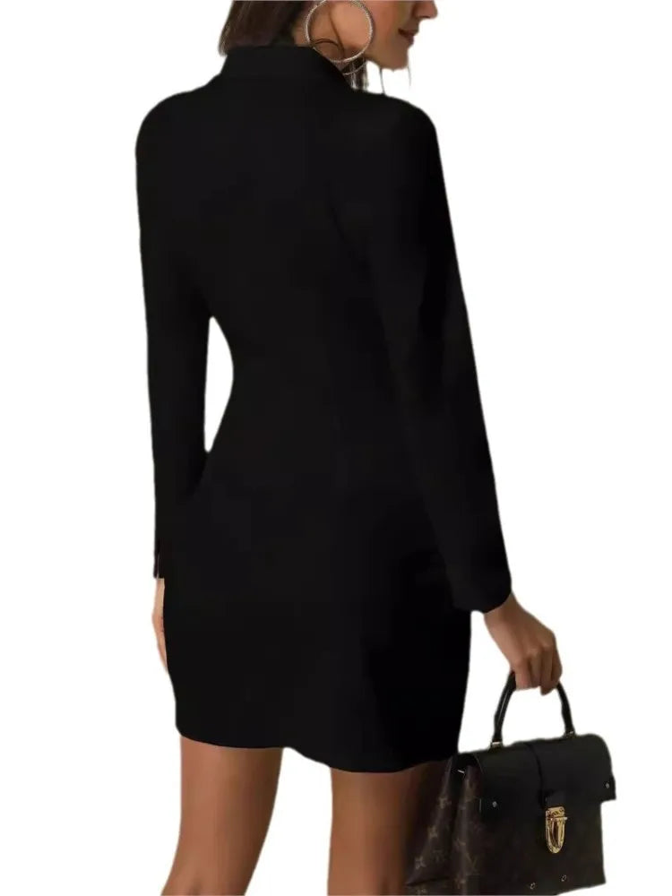 Sukienka mini marynarkowa damska z guzikami – elegancki fason blazer