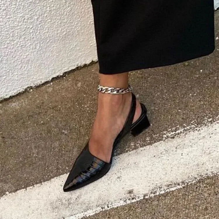 Damskie czółenka slingback z fakturą skóry krokodyla na niskim obcasie