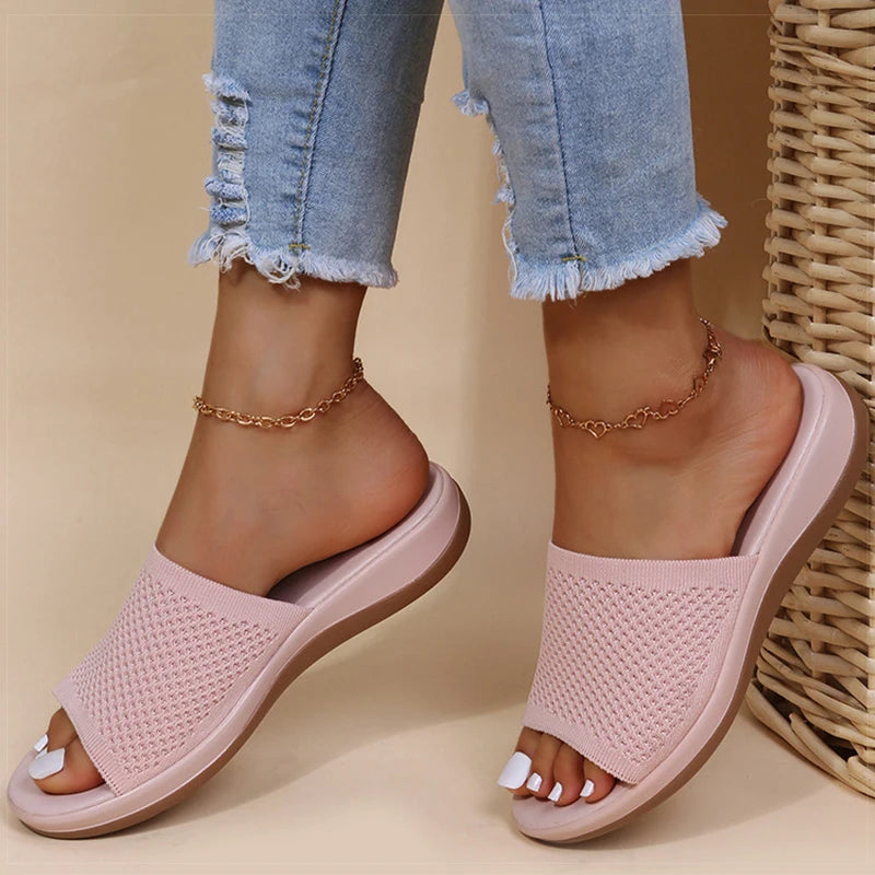 Damskie ortopedyczne klapki z miękką podeszwą i przewiewną cholewką – komfortowe na lato