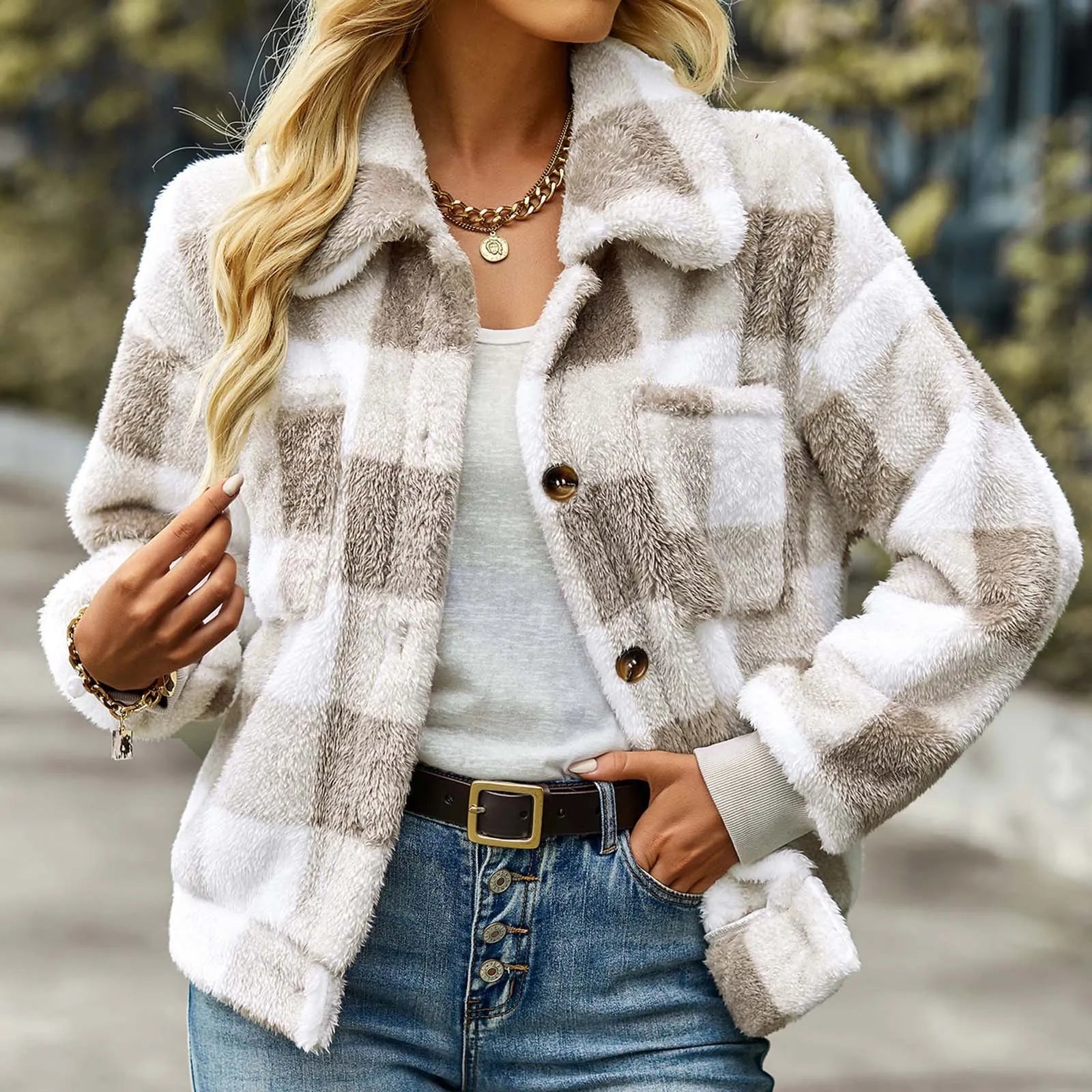 Damska koszulowa kurtka z miękkiego futerka w kratkę