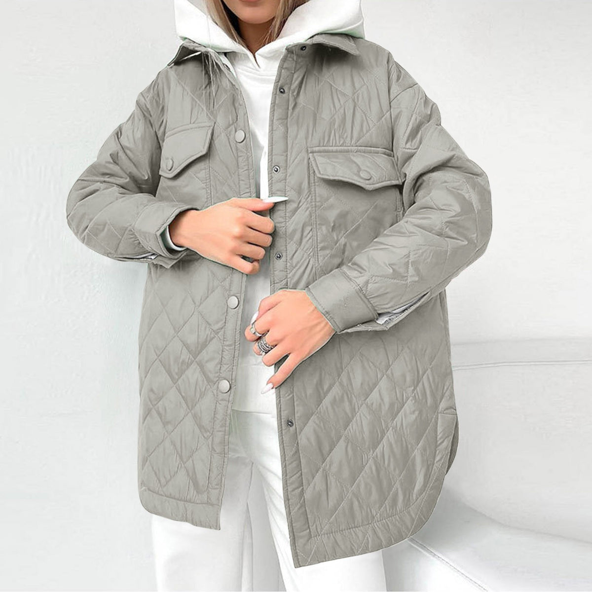 Damska pikowana kurtka z kieszeniami