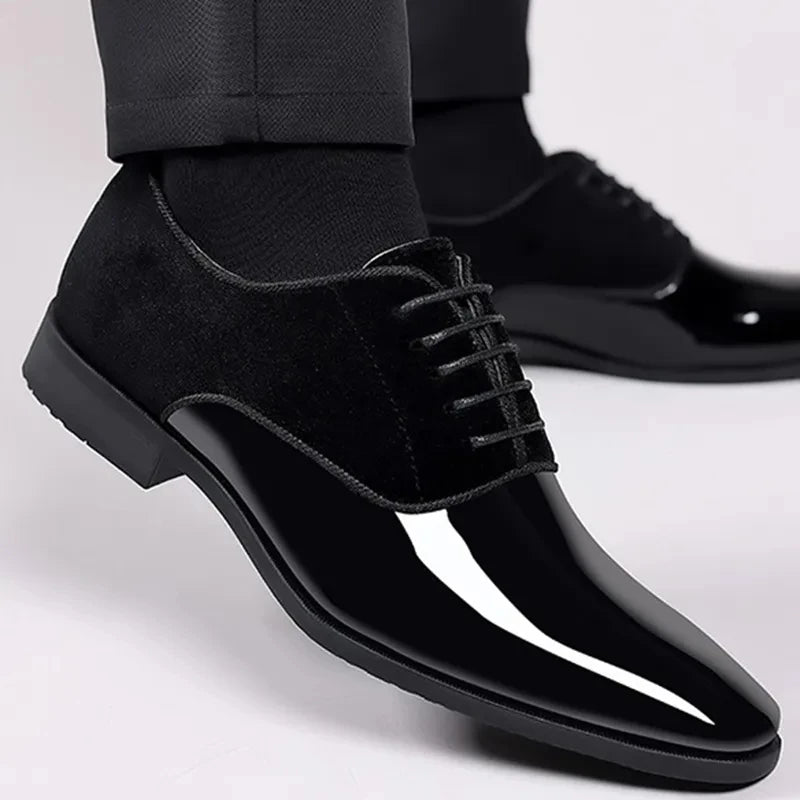 Męskie eleganckie buty wizytowe lakierowane na wesele