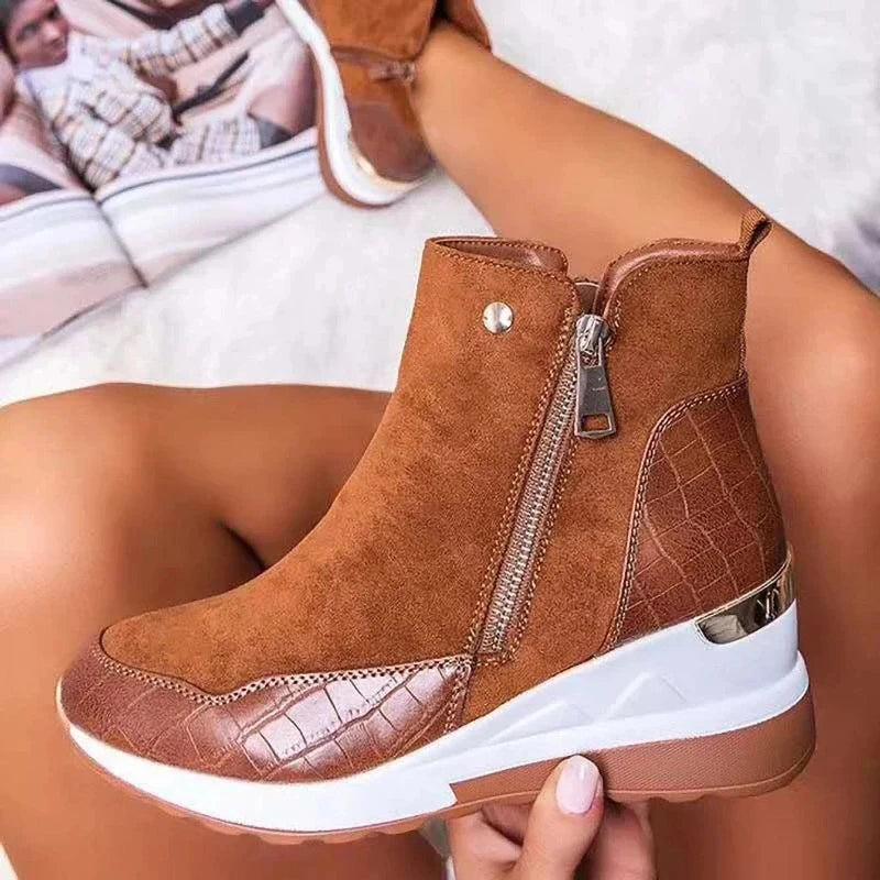 Damskie buty ortopedyczne sportowe – beżowe botki na koturnie