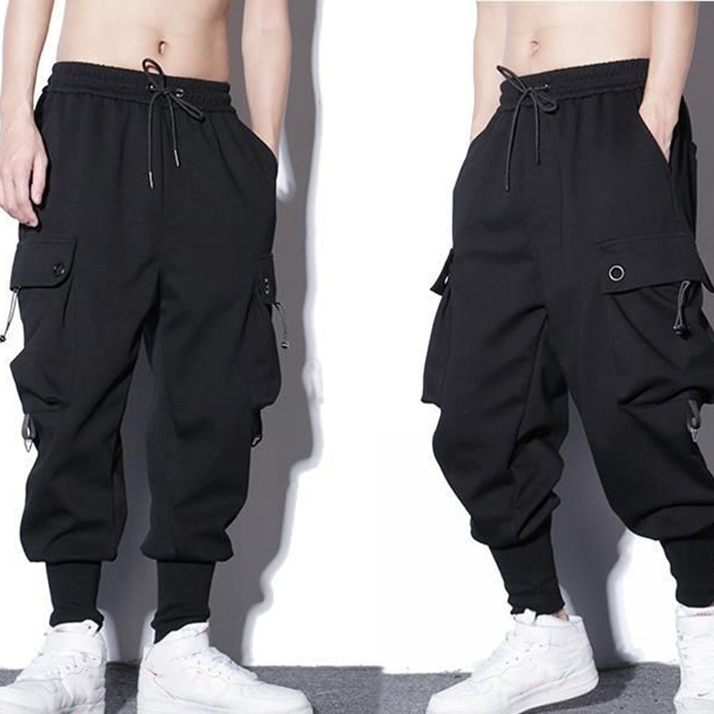 Luźne spodnie joggery z kieszeniami cargo