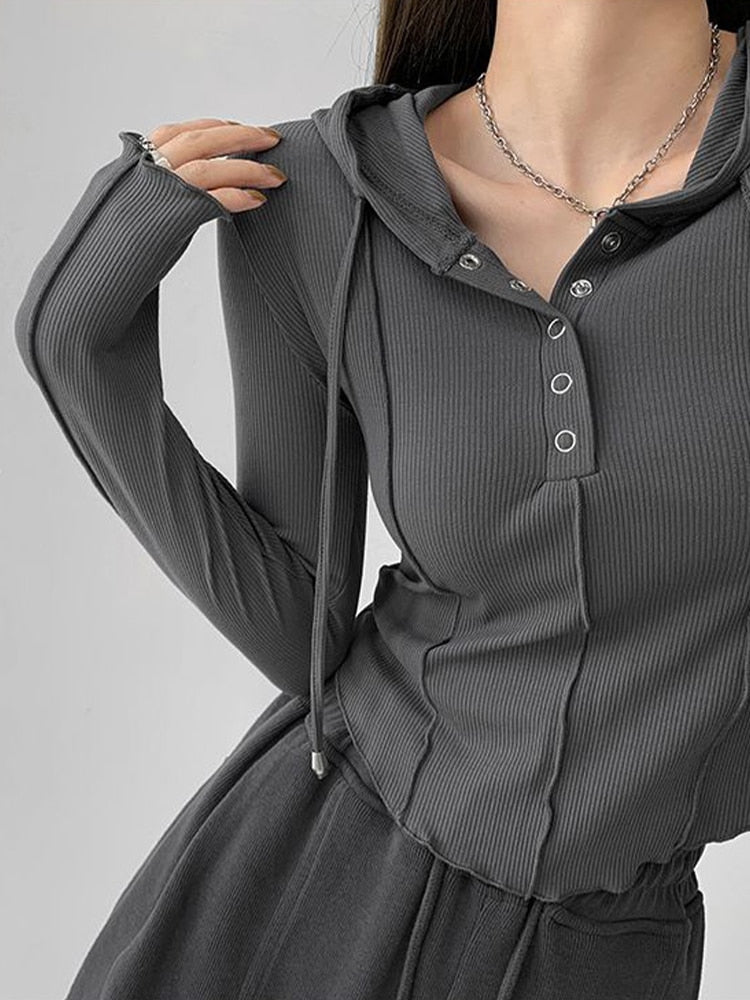 Damska Bluza Crop z Kapturem i Guzikami