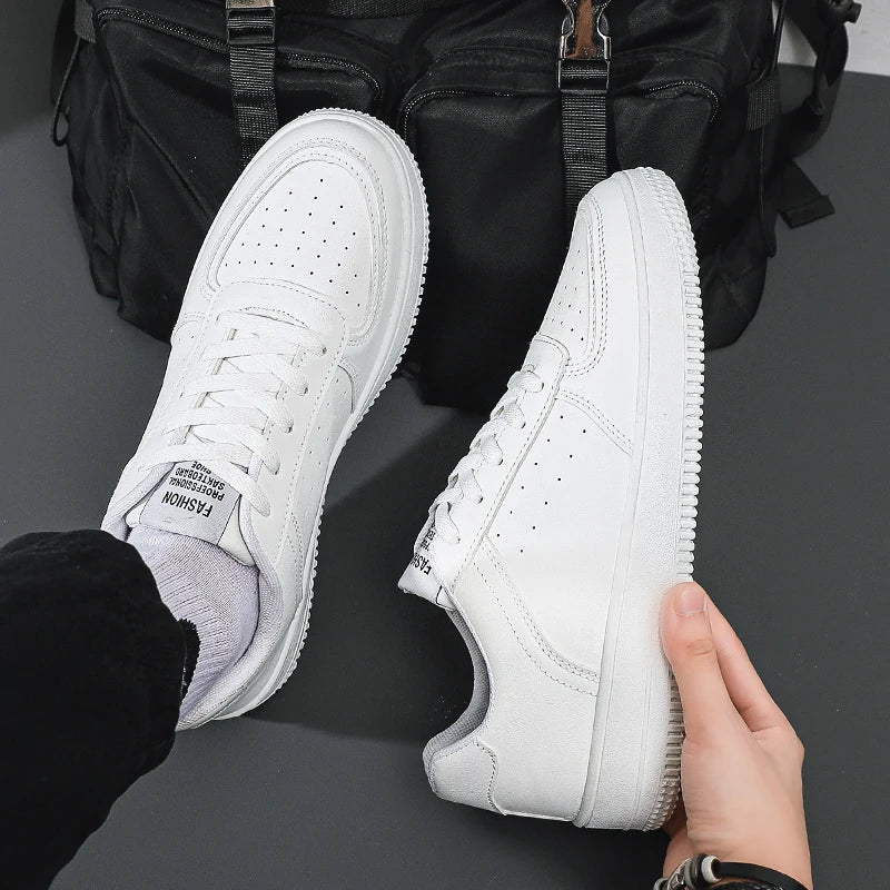 Męskie Klasyczne Sneakersy z Perforacją