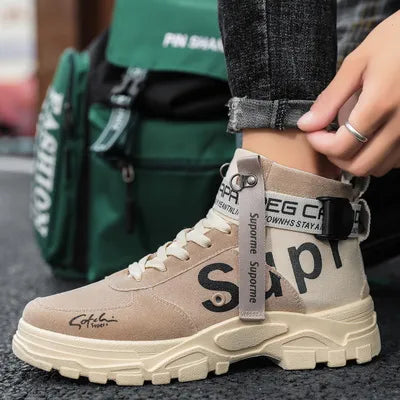 Męskie buty miejskie z wysoką cholewką i paskiem