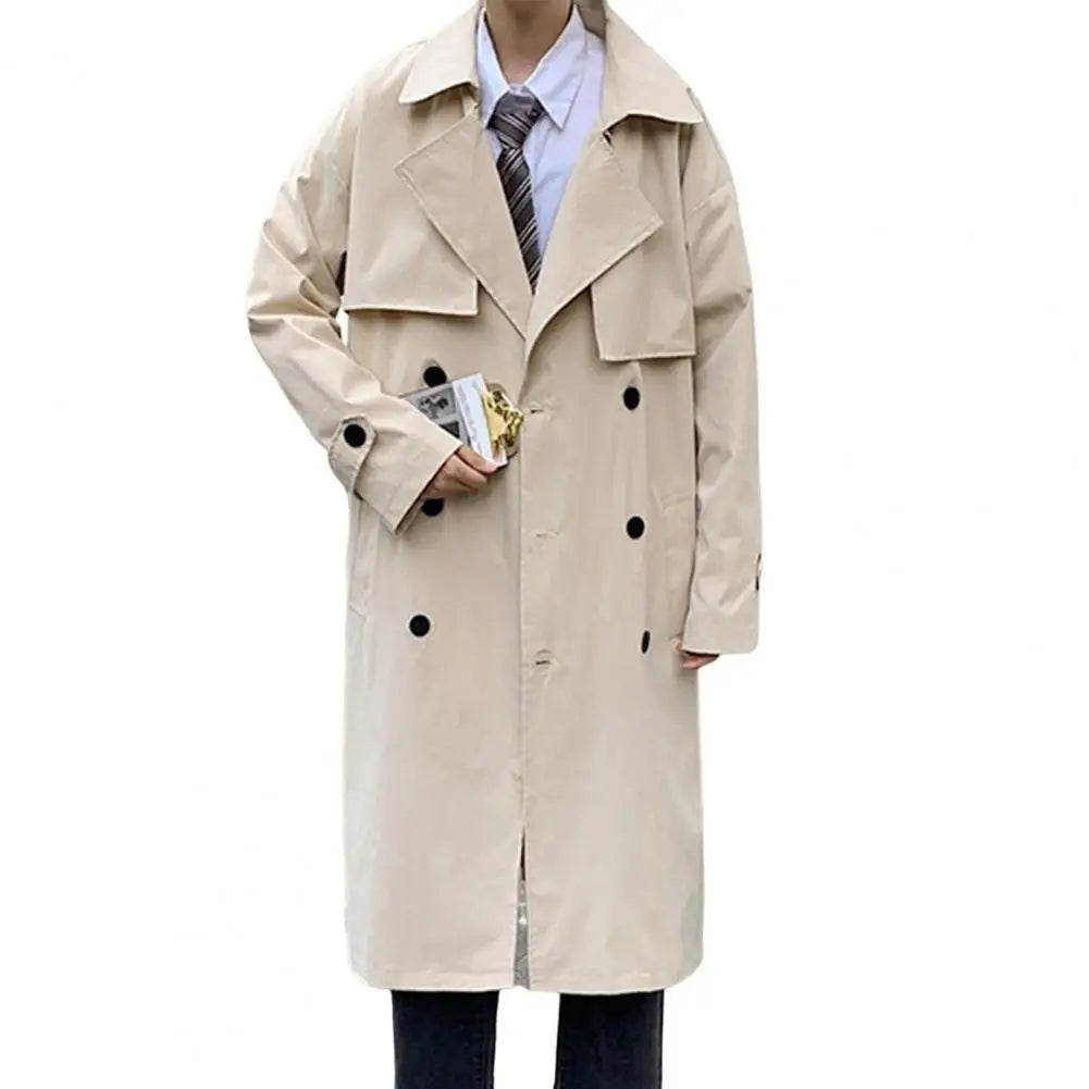 Męski trencz dwurzędowy – elegancki, lekki płaszcz na sezon przejściowy