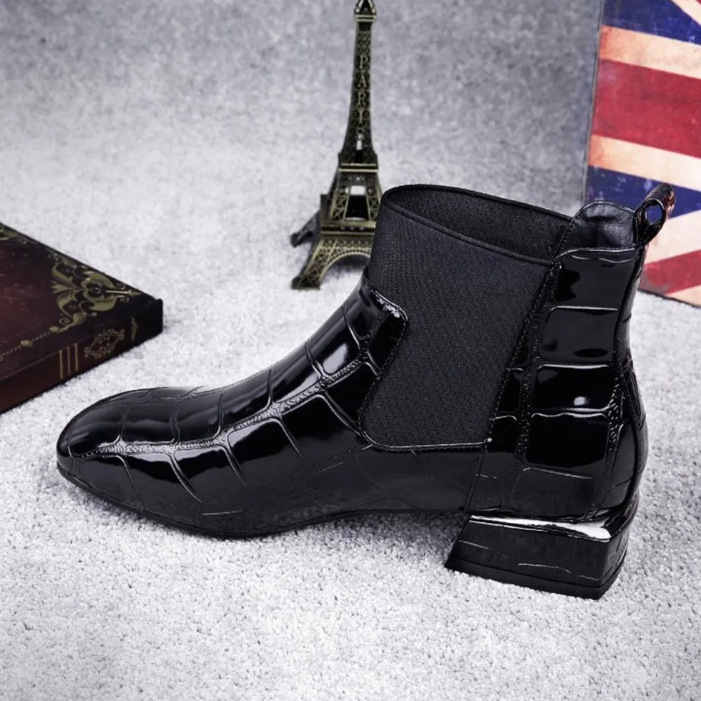 Damskie botki lakierowane z tłoczeniem krokodyla – eleganckie i wyraziste na specjalne okazje