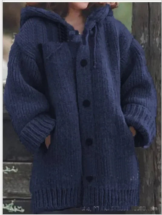 Damski sweter kardigan z grubej dzianiny – ciepły i wygodny na chłodne dni